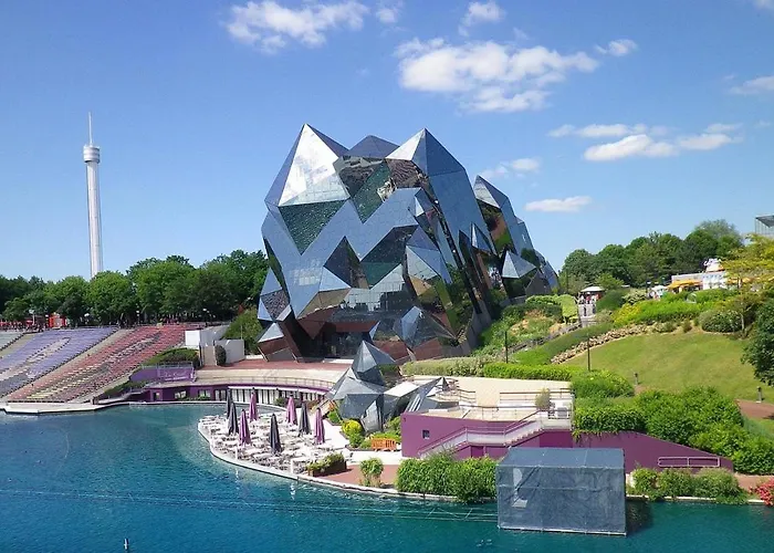 Nouveau Oasis Apartment *